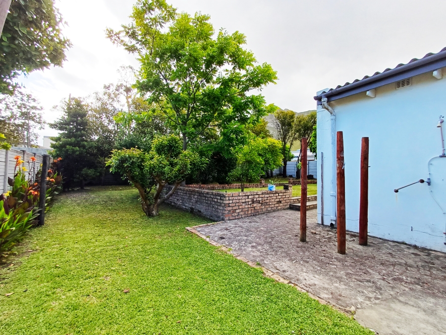 3 Bedroom Property for Sale in Kleinmond Western Cape